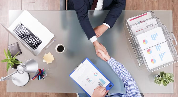 Business advisory and legal services for small businesses in Iowa, Minnesota, Texas, and California